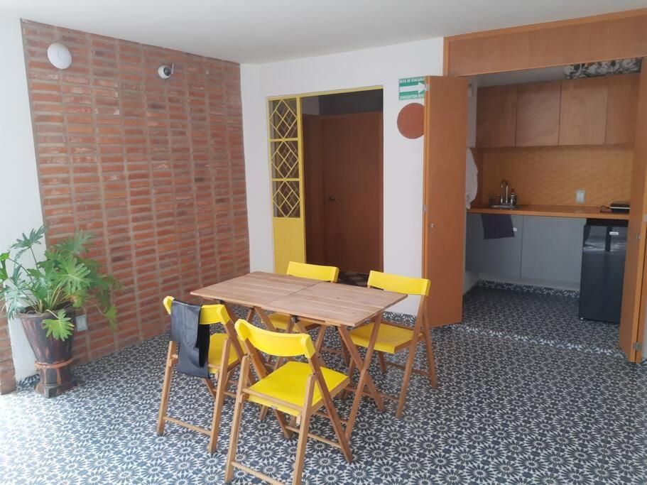 Estudio #5 Casa Fatima, 8 Min Del Centro 1 Persona Guadalajara Dış mekan fotoğraf